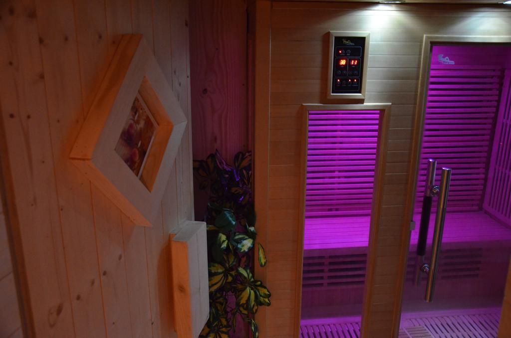 Relais Mont Jura Adults Only Bed & Breakfast Lelex Room photo