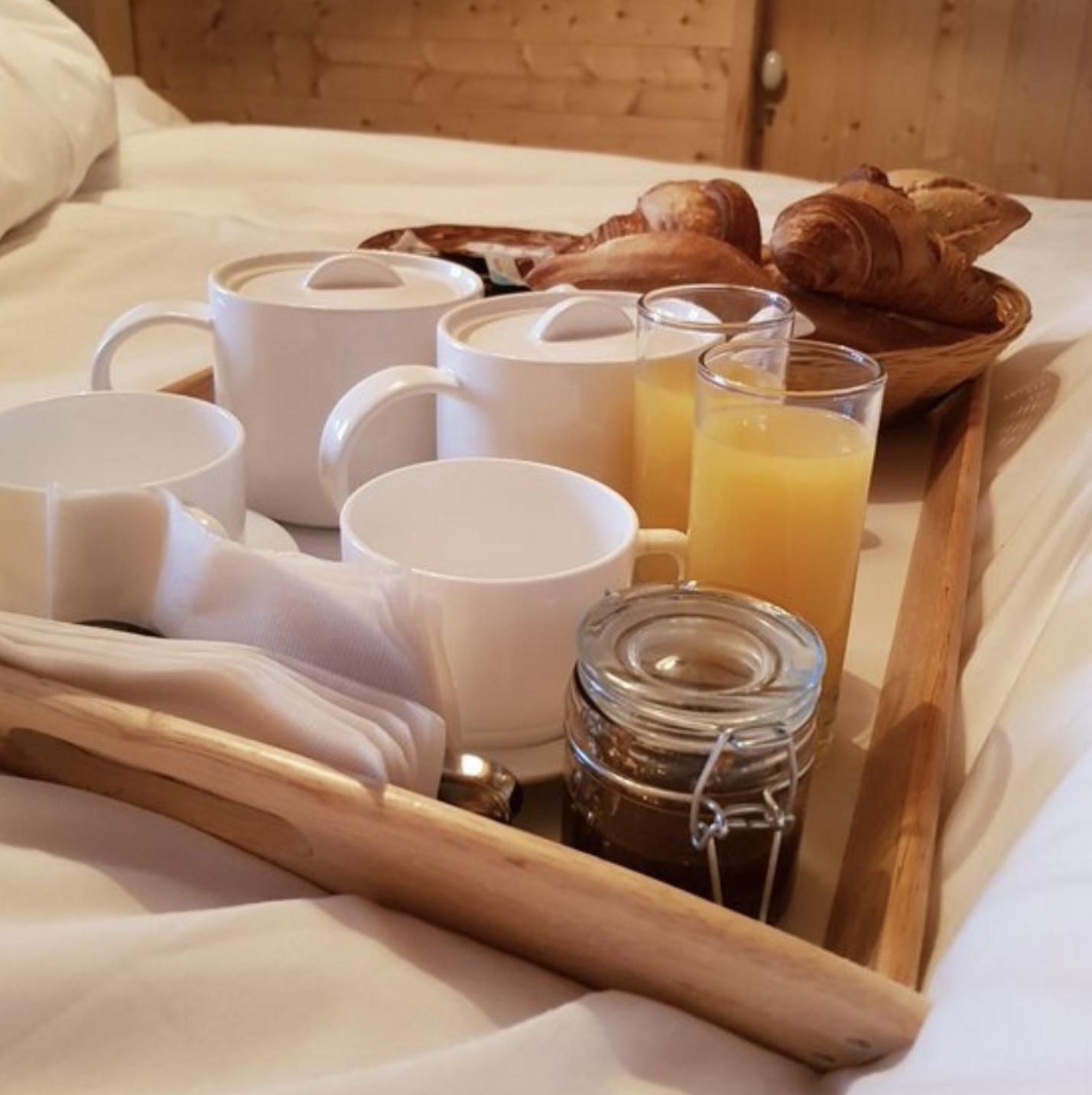 Relais Mont Jura Adults Only Bed & Breakfast Lelex Exterior photo