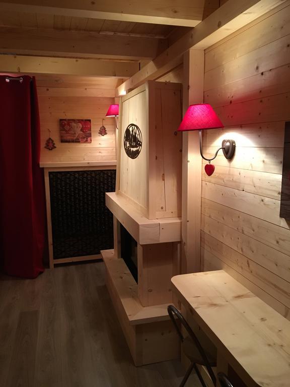 Relais Mont Jura Adults Only Bed & Breakfast Lelex Room photo